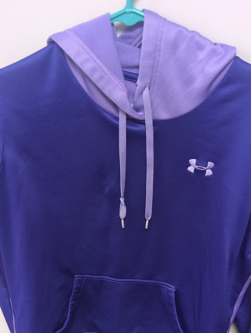 Under Armour Men's Two-Tone Purple Hooded Performance Pullover